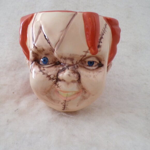 Chucky / Childs Play Coffee Mug 4 1/2" X 6" X 4" - Picture 1 of 6
